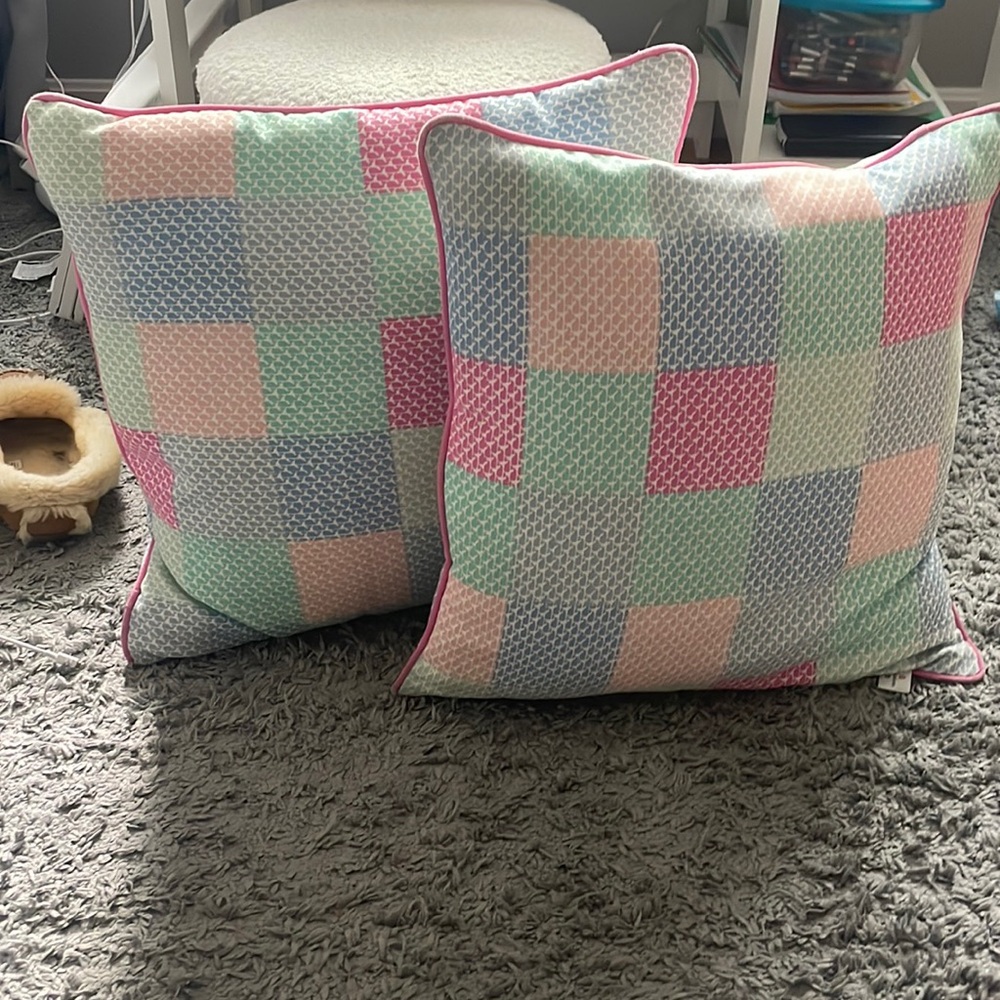 Vineyard Vines Target whale pillows in pastels